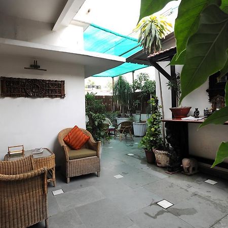 Master Bed And Breakfast New Delhi Luaran gambar