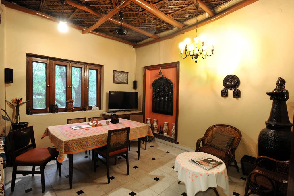 Master Bed And Breakfast New Delhi Luaran gambar